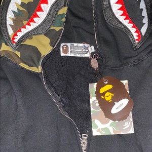 bape hoodie